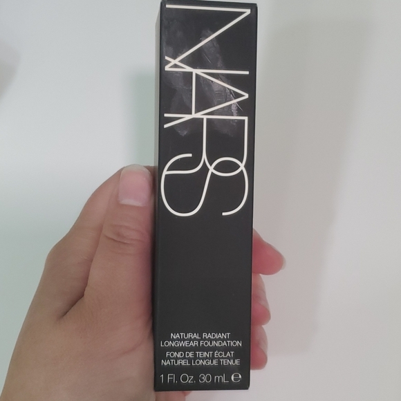 Nars foundation - Picture 3 of 3